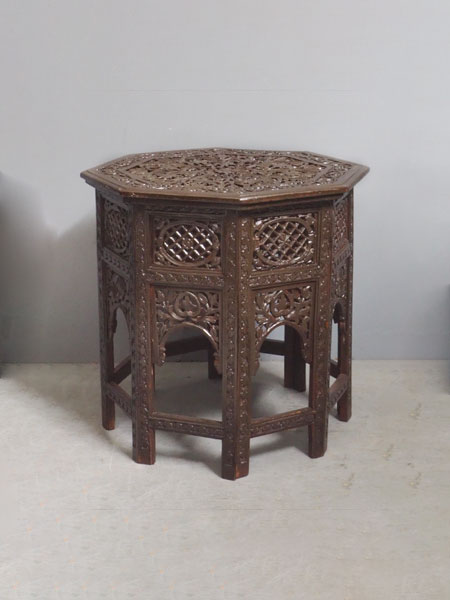 インド彫八角テーブル