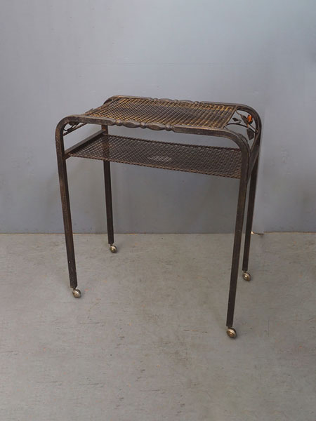 鉄製ワゴンテーブル