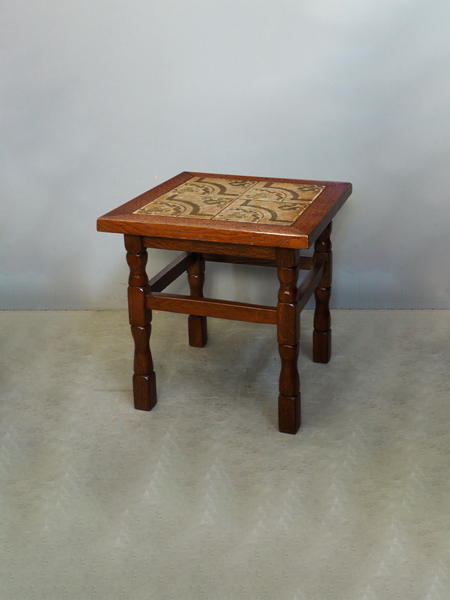 スペイン製楢材角テーブル